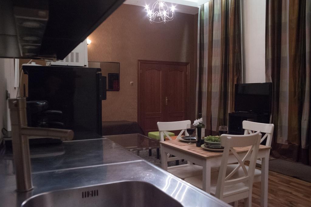 Inviting Flat In The Heart Of Town Apartment Budapesta Exterior foto