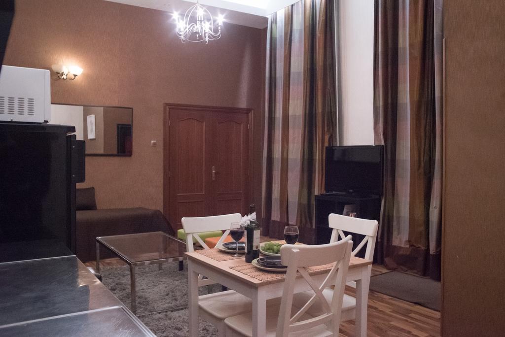 Inviting Flat In The Heart Of Town Apartment Budapesta Exterior foto