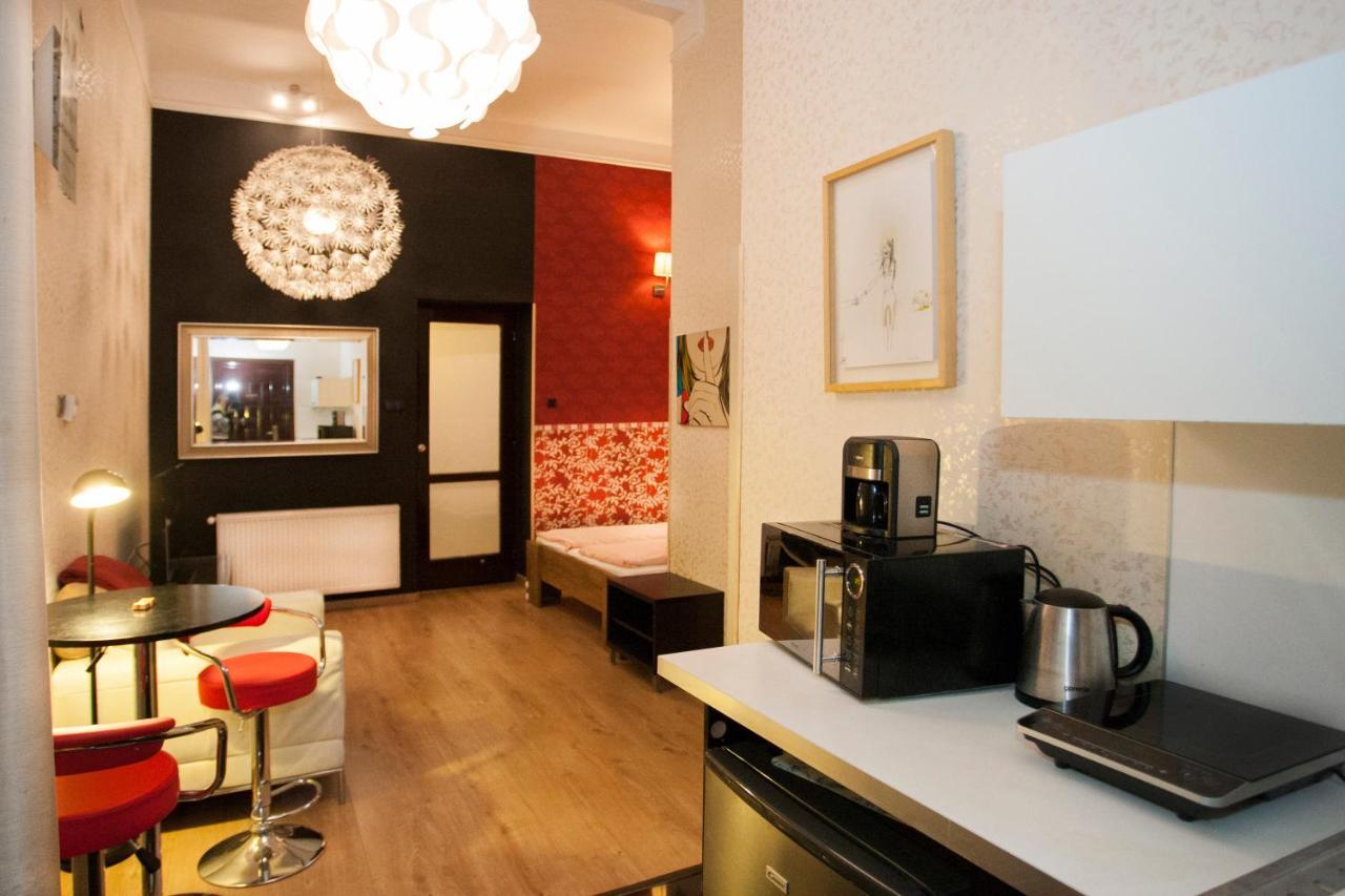 Inviting Flat In The Heart Of Town Apartment Budapesta Exterior foto